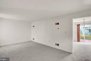 128 Palm Ln, Lebanon, PA 17042 - Photo 7