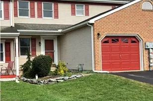 128 Palm Ln, Lebanon, PA 17042 - Photo 1