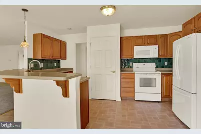 856 Walnut Crest Drive, Lebanon, PA 17046 - Photo 17