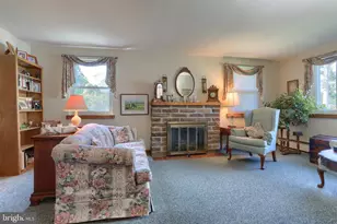 626 Maple St, Annville, PA 17003 - Photo 7