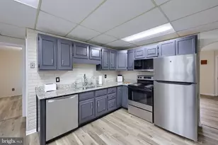 222 N Penn St, Palmyra, PA 17078 - Photo 11