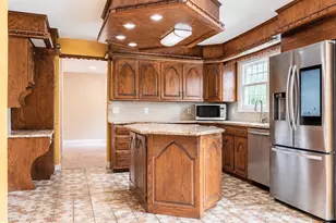 68 Walden Rd, Lebanon, PA 17042 - Photo 5