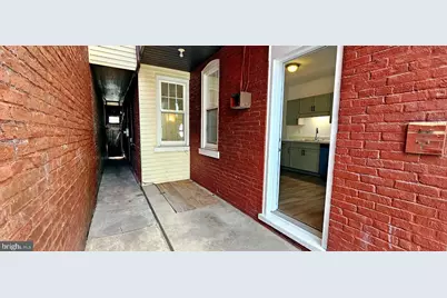 445 E Weidman Street, Lebanon, PA 17046 - Photo 9