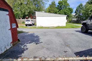 445 E Weidman St, Lebanon, PA 17046 - Photo 13