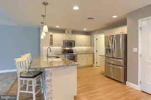 1057 Villa Dr, Lebanon, PA 17042 - Photo 9