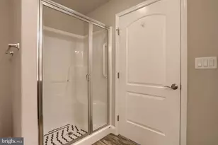 1061 Villa Dr, Lebanon, PA 17042 - Photo 23