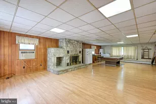 528 S Railroad St, Myerstown, PA 17067 - Photo 7