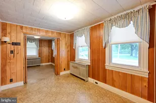 528 S Railroad St, Myerstown, PA 17067 - Photo 5
