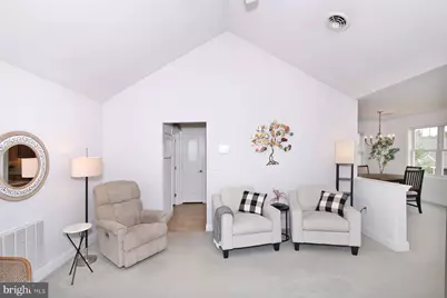 1040 English Drive, Lebanon, PA 17042 - Photo 13