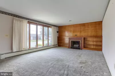1005 S 2nd Avenue, Lebanon, PA 17042 - Photo 3