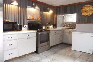 32 S 4th St, Lebanon, PA 17042 - Photo 11