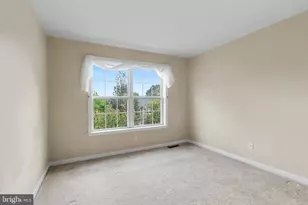 41 Parkside Dr, Lebanon, PA 17042 - Photo 25
