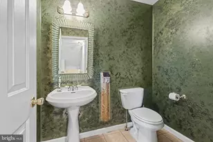 41 Parkside Dr, Lebanon, PA 17042 - Photo 13