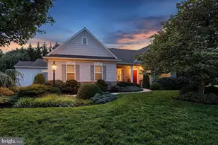 1819 Fieldcrest Rd, Lebanon, PA 17042 - Photo 1