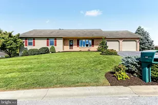 1089 Horseshoe Cir, Lebanon, PA 17042 - Photo 41
