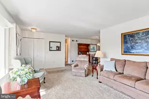1089 Horseshoe Cir, Lebanon, PA 17042 - Photo 7