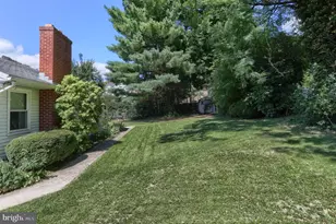 105 Locust St, Lebanon, PA 17042 - Photo 15