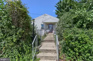 105 Locust St, Lebanon, PA 17042 - Photo 5