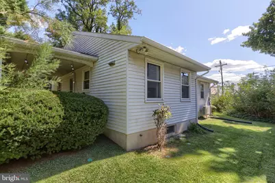 105 Locust Street, Lebanon, PA 17042 - Photo 9