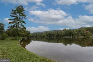 146 Lakeside Dr, Fredericksburg, PA 17026 - Photo 21