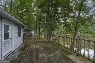 146 Lakeside Dr, Fredericksburg, PA 17026 - Photo 21