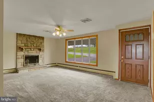 203 W Main St, Fredericksburg, PA 17026 - Photo 5