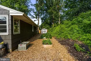 3317 Hillside Dr, Lebanon, PA 17046 - Photo 17