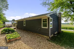 3317 Hillside Dr, Lebanon, PA 17046 - Photo 15