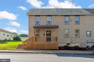 10 W Richland Ave, Myerstown, PA 17067 - Photo 1