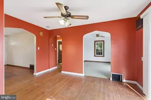 2124 Church St, Lebanon, PA 17046 - Photo 9