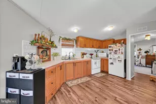 1300 E Kercher Ave, Myerstown, PA 17067 - Photo 9