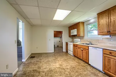 185 Village Drive, Lebanon, PA 17042 - Photo 13