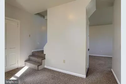 185 Village Drive, Lebanon, PA 17042 - Photo 11