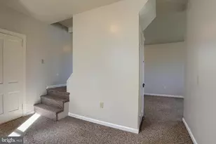 185 Village Dr, Lebanon, PA 17042 - Photo 11