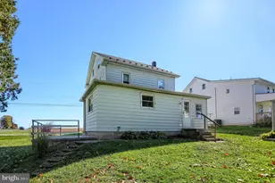 185 Village Dr, Lebanon, PA 17042 - Photo 33