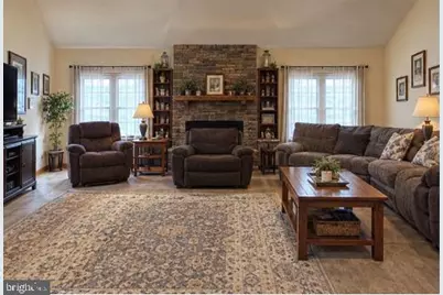 890 S Mount Pleasant Road, Lebanon, PA 17042 - Photo 7