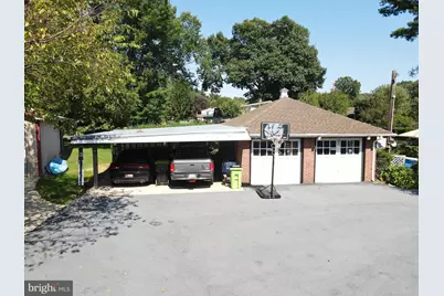 890 S Mount Pleasant Road, Lebanon, PA 17042 - Photo 15