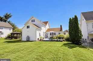 41 W Church St, Annville, PA 17003 - Photo 3