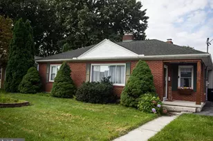 519 S Grant St, Palmyra, PA 17078 - Photo 1