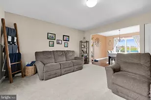 103 Sweetwater Ln, Newmanstown, PA 17073 - Photo 9