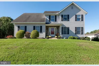 40 Norfolk Lane, Lebanon, PA 17042 - Photo 1