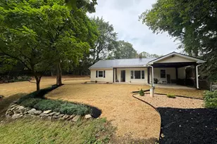 831 N 8th Ave, Lebanon, PA 17046 - Photo 1