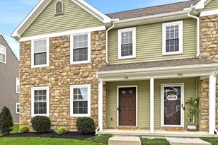 738 Farmwood Ln, Lebanon, PA 17042 - Photo 1