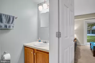 1102 Cambridge Ct, Palmyra, PA 17078 - Photo 9