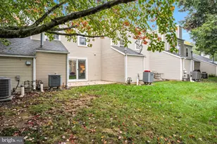 1102 Cambridge Ct, Palmyra, PA 17078 - Photo 17