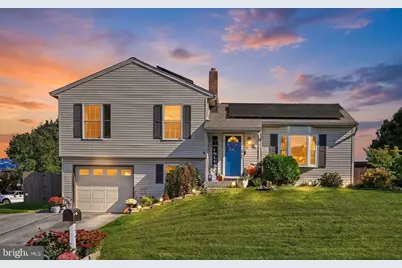 32 E Brookfield Drive, Lebanon, PA 17046 - Photo 1