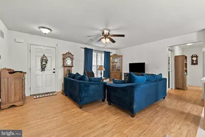 926 Sweetbay Lane, Lebanon, PA 17046 - Photo 5