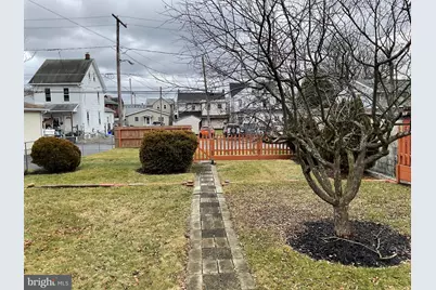 118 E Green Street, West Hazleton, PA 18202 - Photo 3