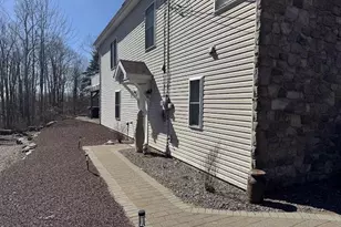 5 Troon Rd, Hazle Township, PA 18202 - Photo 3