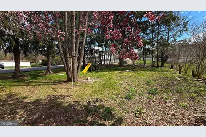 210 Cherry St, Duryea, PA 18642 - Photo 25